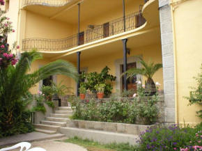 Hostal La Colonial